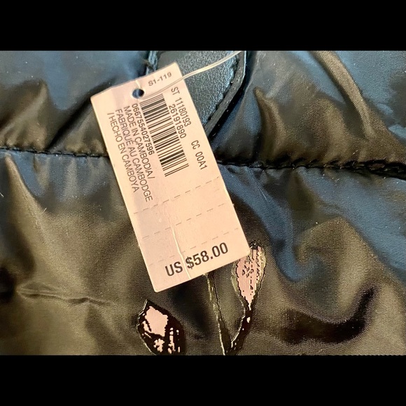 DESIGNED BY VICTORIA’S SECRET!!! NWT TOTE - Picture 2 of 3